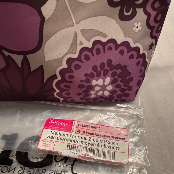 Thirty-one Medium Thermal Zipper Pouch - Picture 2 of 4